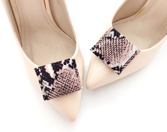 Snake's skin bow shoe clips | shoe clips | shoe decarations | handmade shoe clips bows animal print