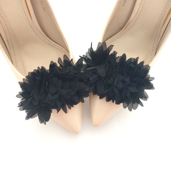 black shoe clips, pompons flowers black , shoe clips , pompon shoes clips shoe accessories , shoe clips wedding , shoe clip , shoe clips