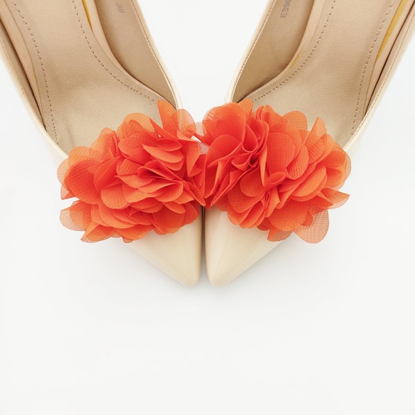 Orange pom pom flowers shoe clips, Orange clips for shoes, wedding shoes , bridal accessories, Orange flowers for shoes, gift for woman