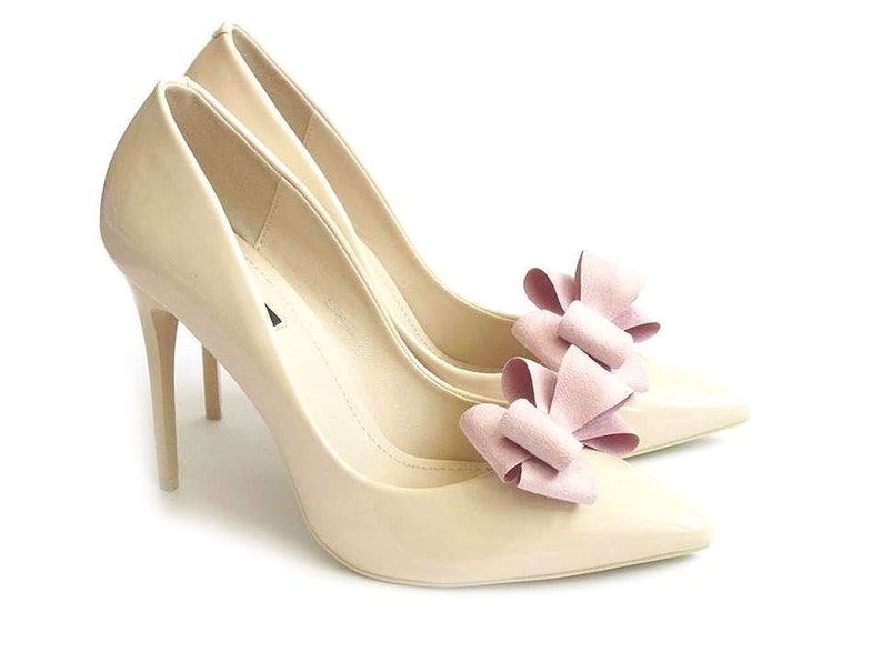 Pink Suede Bows Shoe Clips Judaeve immagine 2