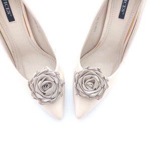 satin rose shoe clips, bridal shoe clips satin roses for shoes, satin flowers shoe clips, flower shoe clips , satin shoes Judaeve image 5