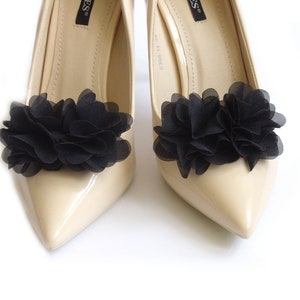 black shoe clips, pompons flowers black , shoe clips , pompon shoes clips shoe accessories , shoe clips wedding , shoe clip , shoe clips image 5