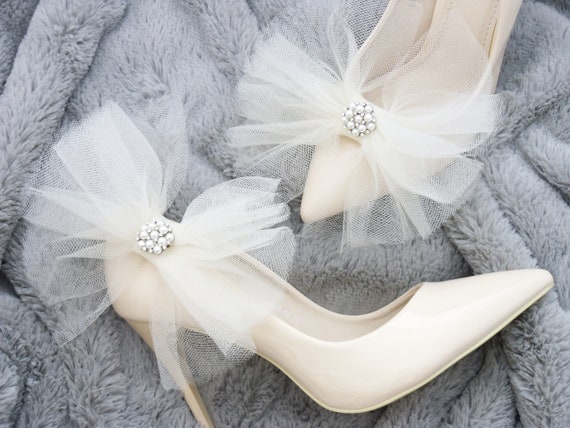 Tulle Cream/white Shoe Clips With Pearls ,xxl Shoe Clips,clips for