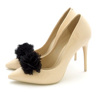 black shoe clips, pompons flowers black , shoe clips , pompon shoes clips shoe accessories , shoe clips wedding , shoe clip , shoe clips image 4