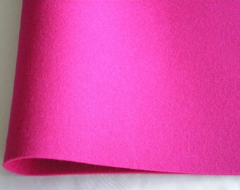 Wool felt from 100% merino wool 2 mm-pink-