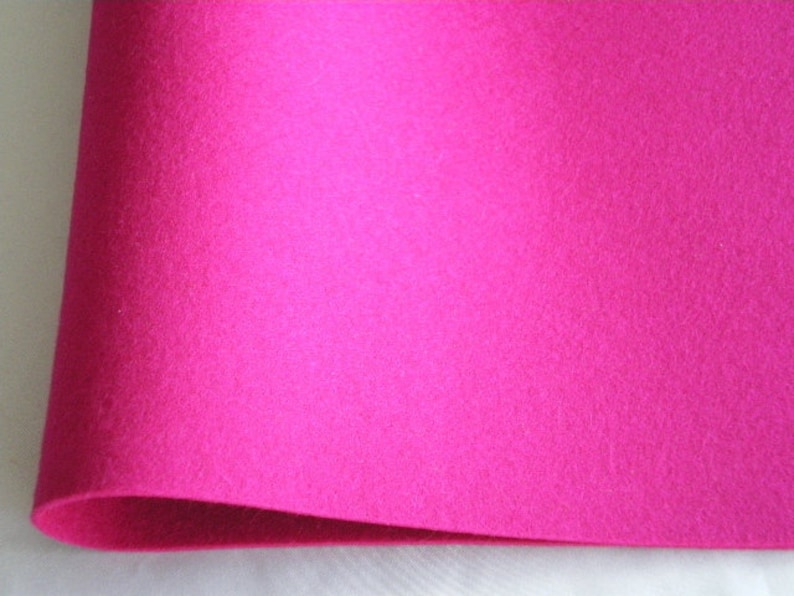 Wollfilz aus 100% Merinowolle 2 mm pink Bild 1