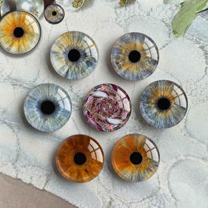 Cabochon yeux d'iris de style humain, dôme en verre 3D avec image d'yeux de poupée, camée avec image de globe oculaire, 8 mm à 40 mm pour créer des jouets oeil de chat (FJ5654)