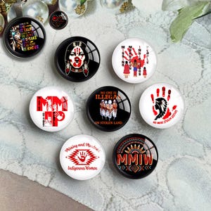 Cabochon MMIW, No More Stolen Sisters image Dôme en verre, main rouge amérindien, 10 mm 12 mm 14 mm 16 mm 18 mm 20 mm 25 mm 30 mm 35 mm 40 mm (FJ5260）