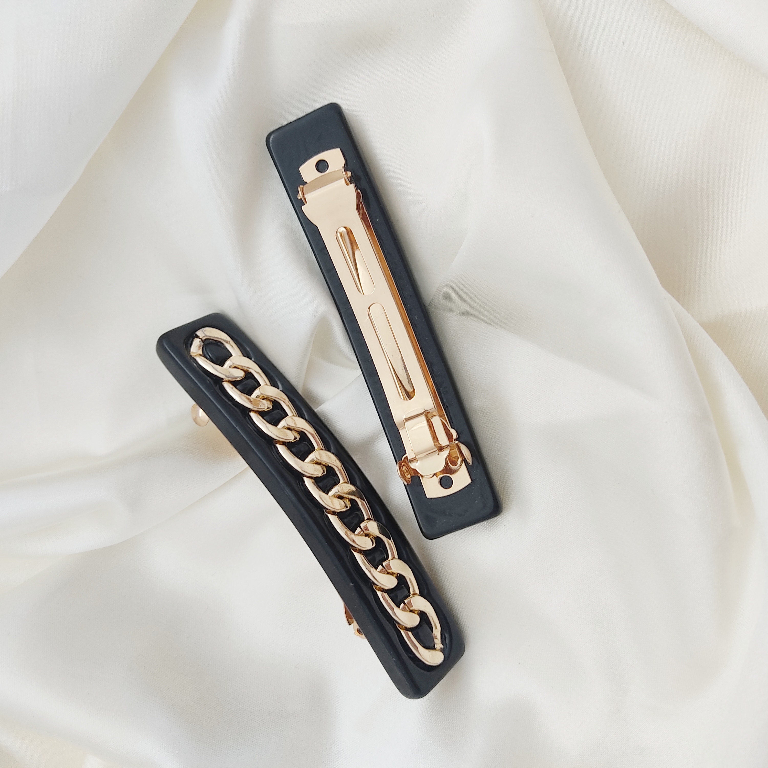 Luxurious Chain Black and Gold Barrette | Women Metal Alloy 