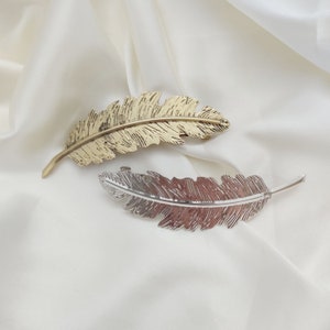 Luxurious Gold Or Silver Leaf Barrette Women Metal Alloy Hair Clip Elegant and Stylish Barrette Women Gift Hair Clips Minimalist immagine 4