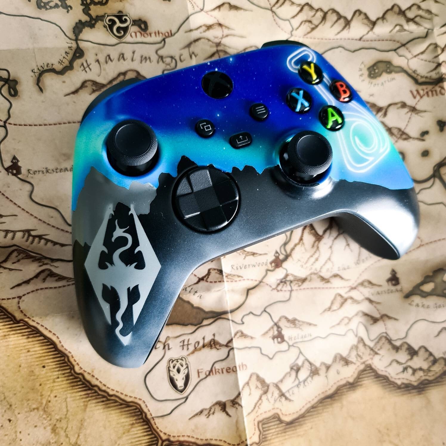 I painted an Xbox one controller for a friend : r/mountaindew