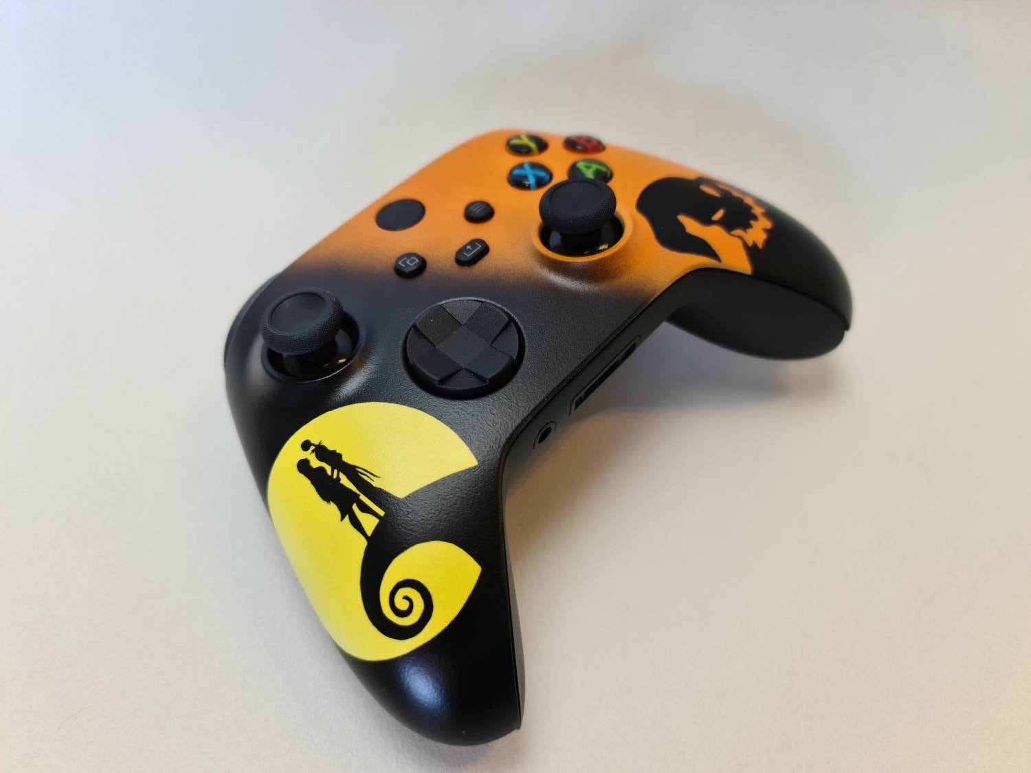 Custom Nightmare Before Christmas Controller Jack und Sally Etsy