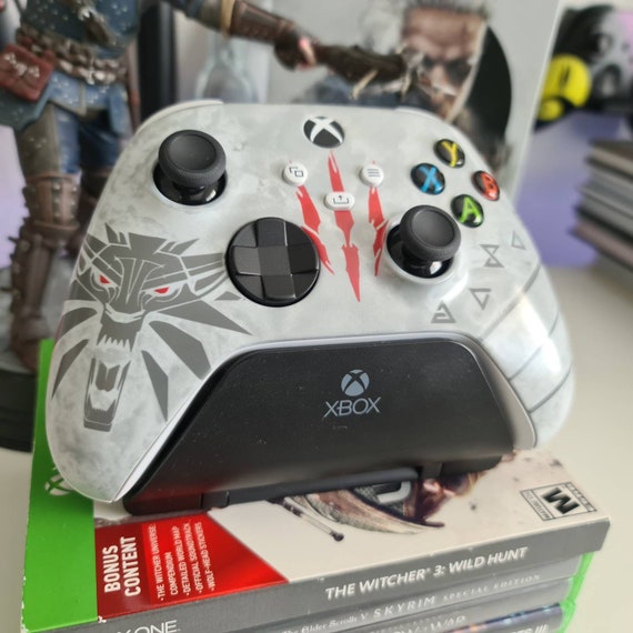 entschuldigen die Studium Diskutieren the witcher 3 xbox controller Reif Verbindung Bemerkenswert