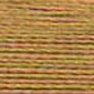 Puede incluir: Primer plano de una tela tejida con un esquema de color marrón, beige y verde. La tela tiene un brillo sutil y una superficie texturizada.