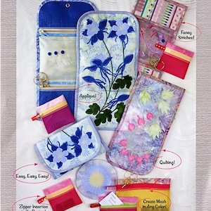 Pode incluir: Cozy Kits An Embroidery Machine Pattern da Smith Street Designs com várias bolsas de tecido com bordados florais, fechos de correr e bolsos de rede. As etiquetas incluem Fancy Smeheel, Asplual, Guting, Easy Eazy Eazy e Zipper Insertion in the Design.
