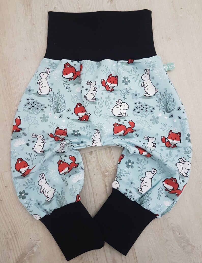 Baby Set Spring FUCHS and HASE Pumphose Co-wax Moose Beanie Hat /& Neckerchief Size 50-104