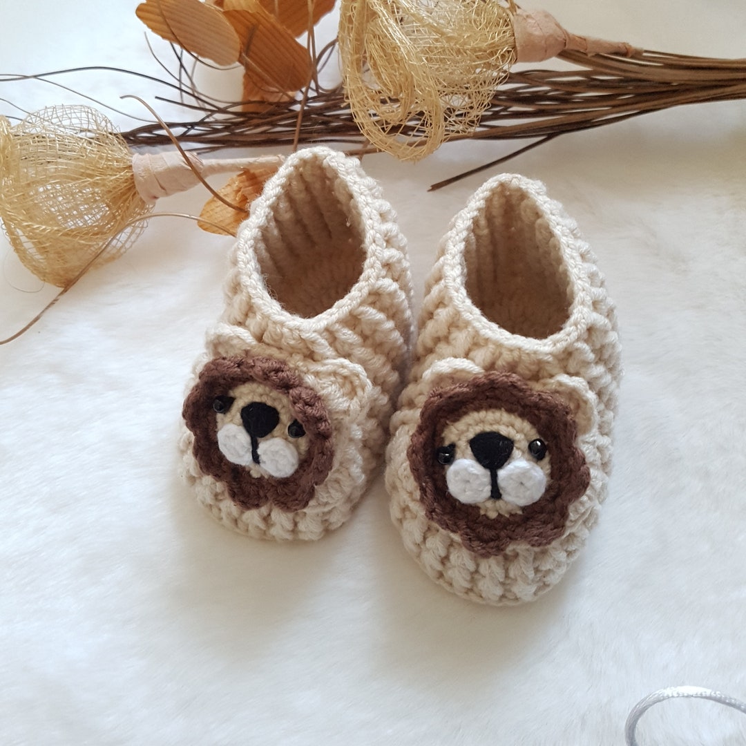 Botas Zapatitos Bebe Tejidos A Crochet Recién Nacido Zapatitos