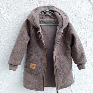 Cappotto/giacca in lana color talpa per bambini dalla taglia 62-68 alla 140-146 con fodera in cotone.