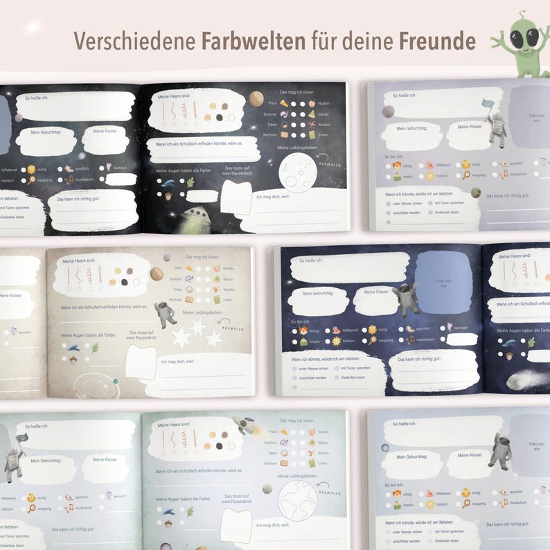 Op de afbeelding: Open notitieboeken met ruimte-thema illustraties en invulsecties. De pagina's bevatten tekeningen van planeten, astronauten en sterren, met Duitse tekst. De notitieboeken hebben een verscheidenheid aan kleuren en ontwerpen.