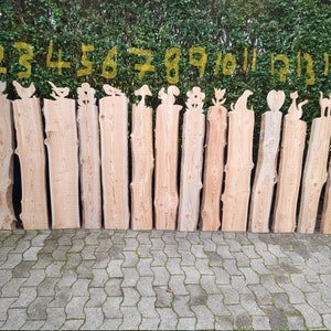 Decorative fence approx. 1.40 high and approx. 1.30 wide. Made from larch.