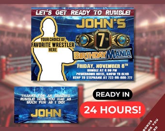 Pode incluir: Um convite de aniversário com tema de luta livre para um 7º aniversário. O convite apresenta um cinturão de luta livre com o número 7, um ringue de luta livre e o texto "John's 7th Birthday Mania". O convite também inclui a data e hora da festa, o local e as informações de RSVP.