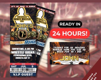 Pode incluir: Convite de aniversário imprimível com tema de luta livre com design de bilhete. O convite apresenta um ringue de luta livre, a silhueta de um lutador e o texto "John's 7th Birthday Mania".