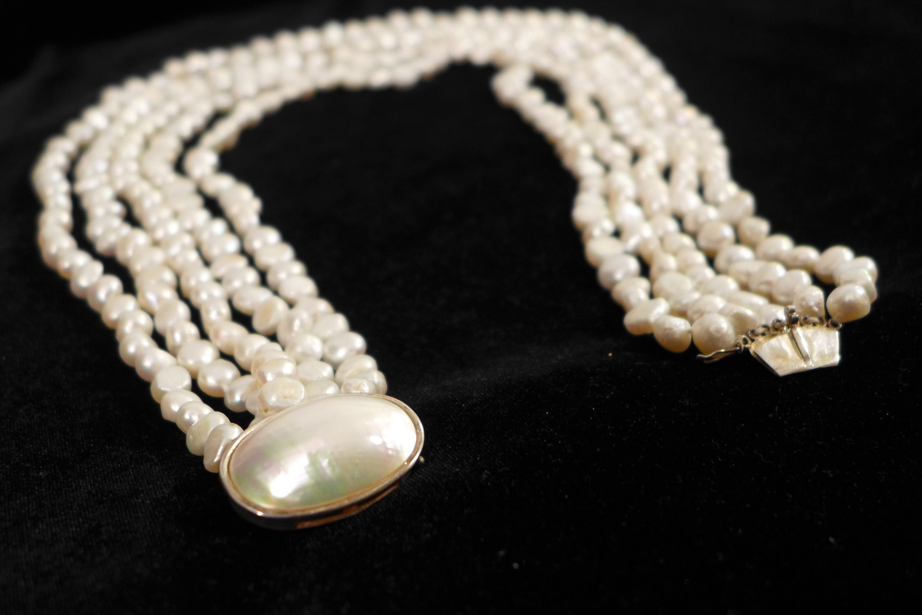 VINTAGE HOLLYWOOD☆5-way Knotted Pearl Necklace VINTAGE HOLLYWOOD☆5-way Knotted Pearl Necklace Elegant 5