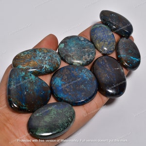 Forniture per lotti di cabochon azzurrite / cabochon a schiena piatta lucidati all'ingrosso per la creazione di gioielli / cristallo di sollievo dall'ansia blu / dimensioni 20-40MM