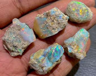 Natürlicher äthiopischer Opal Rohstein, Welo Opal, Rohopal, Feueropal Rough, Opal für Schmuck, Größe 10-20 mm 25 Karat Lot, Opal Kristall, AAA Opal