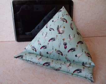 Tablet cushions, tablet support, tablet holder, tablet cushion, tablet rack, with cranes