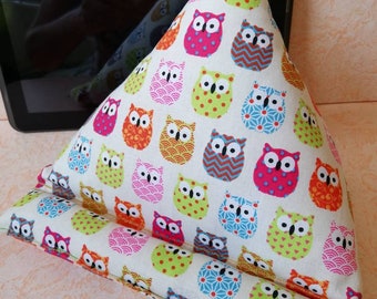 Tablet cushion, tablet support, tablet holder, tablet stand, tablet cushion with owl motifs
