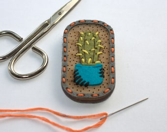 Cactus Brooch Craft Kit: Wood & Felt Sewing Project