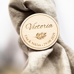 Etiquetas de nome de casamento, lembrancinhas, cartão de madeira personalizado