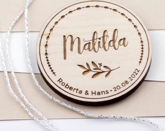 Magnet with guest name, Personalized place card, Guest gifts Wedding