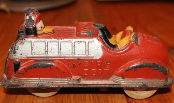 mickey 4 in 1 fire engine