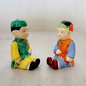 Mid-Century Little Asian People Salt & Pepper Shakers. Vintage Boy and Girl. Japan. Cute and colorful!