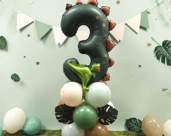 Pile de ballons dinosaure numéro 3 : décoration de fête d'anniversaire T-Rex Jurassic pour le 3e anniversaire