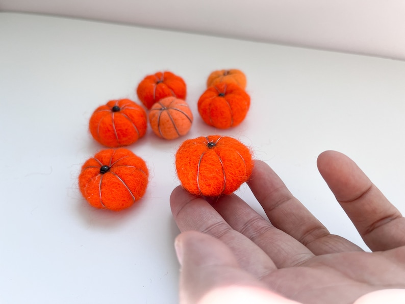 Felt Pumpkins  Fall Felt Pumpkins  Fall Thanksgiving image 1