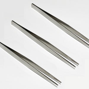Pack of 3 - Stainless Steel 6&quot; Deluxe Straight Tweezers, TWE8 Serrated tips ensure a tight grasp, knurled handle helps to keep a steady grip