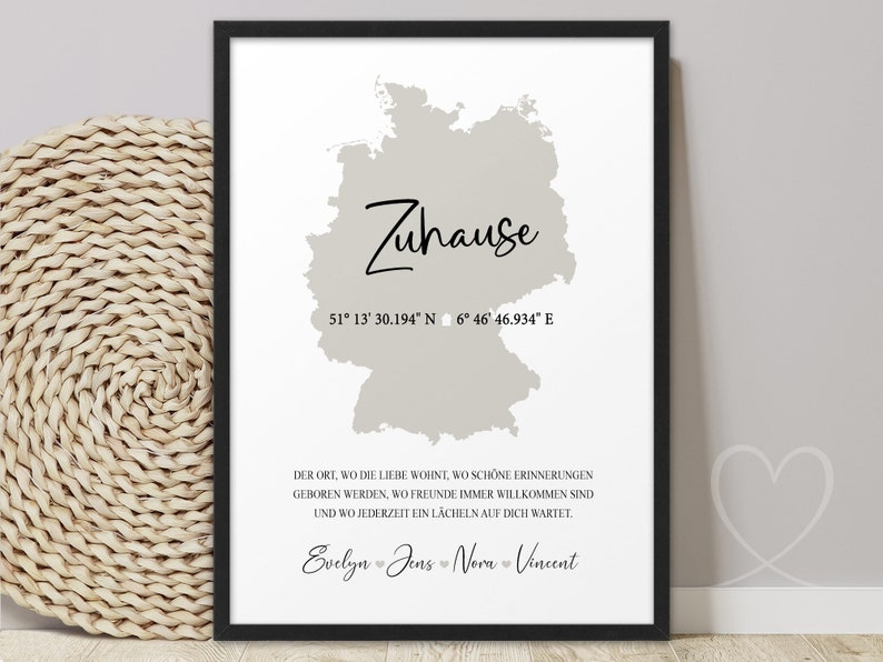 Landkarte Deutschland Weltkarte Poster Home Zuhause Deutschlandkarte Koordinaten Bild  Namen personalisiert Hausbau Geschenk Einzug Hochzeit Einzugsgeschenk Wohnung Haus Einweihung minimalistisch Einweihungsgeschenk Richtfest Deko Wohnzimmer Flur