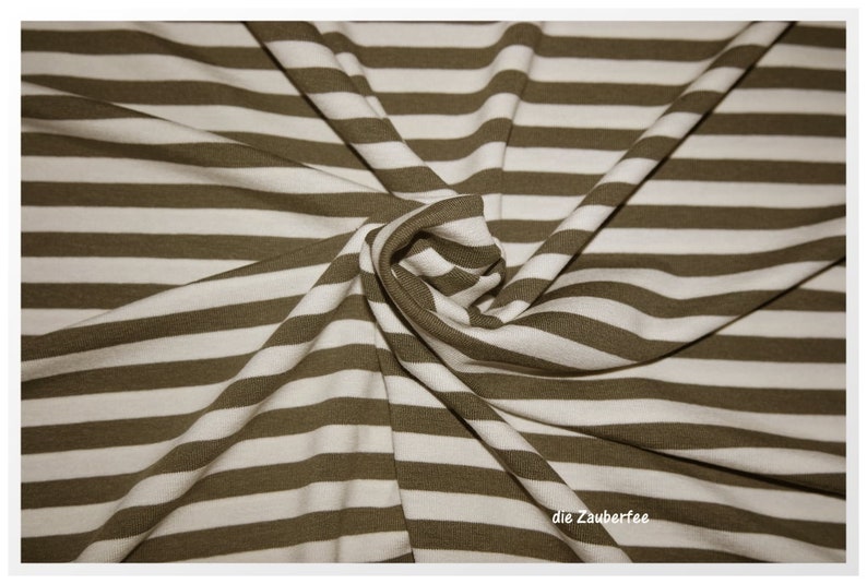 14.60 EURmeter Vaubourg 124 viscose strip Hilco