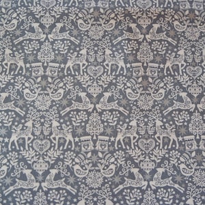 18,90 EUR/metro Scandi Folk di Makower, grigio/argento, K1478/18, tessuto natalizio