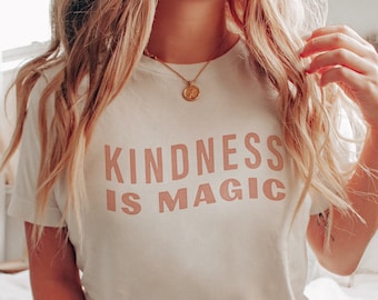 Kindness is Magic T-shirt: positief T-shirt met print, vintagewit