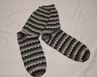 Gr. 44/45, Handgestrickte Socken, Wollsocken, Arztsocken, Kuschelsocken, Socken gestrickt, Diabetikersocken