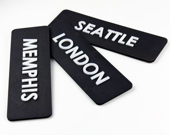 Bsign - World Clock Sign - Time Zone Clock Signs - Wood Sign for Wall - Clocks Traveler - Custom Clock Signs