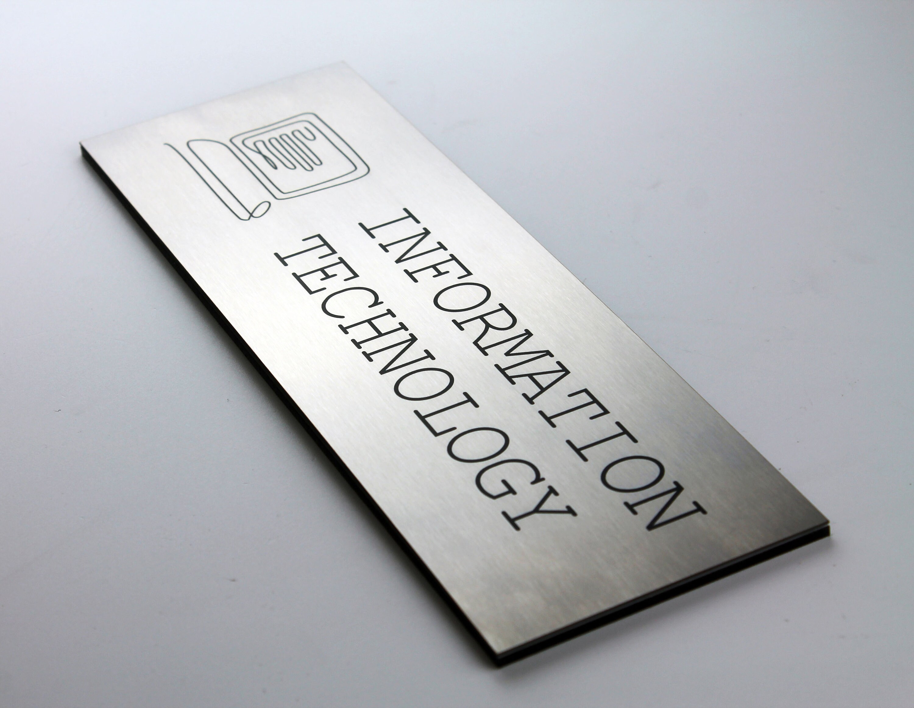 Signo de aseo de baño puerta de baño signo de la oficina | Etsy