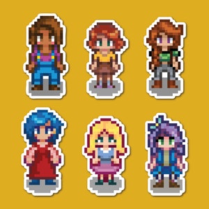 Puede incluir: Colección de seis pegatinas de personajes en pixel art. Los personajes tienen varios colores de pelo, incluyendo marrón, rojo, azul y rubio. Llevan diferentes atuendos, como monos, vestidos y tops con faldas o pantalones. Las pegatinas están sobre un fondo amarillo.