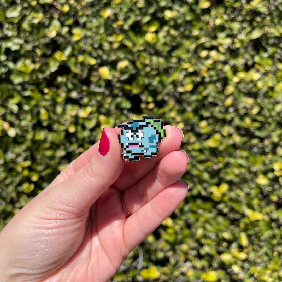 Goomba Bulbasaur Pin Super Mario Pokémon Gamer Pin - Etsy