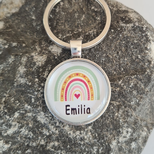 Schlüsselanhänger bunter Regenbogen mit Name oder deinem Text personalisiert