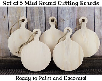 5 pack Unfinished Round Wood Cutting Board, Craft Blank Cutting Board Sign, Farmouse Decor Wooden Cutouts, Tiered Tray DIY Kitchen Decor